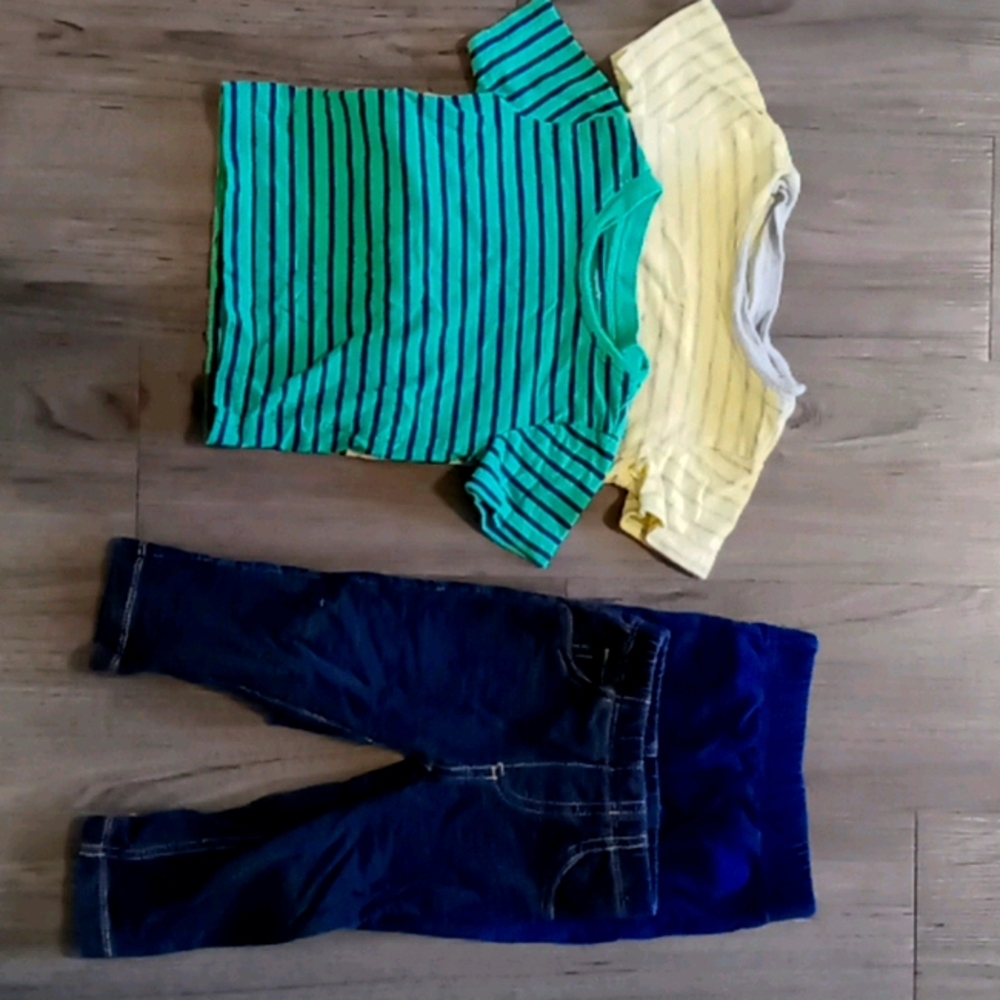 Carter's 12 month outfits